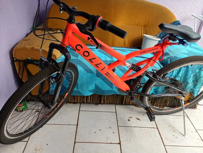 Bicicleta aro 24 Colli