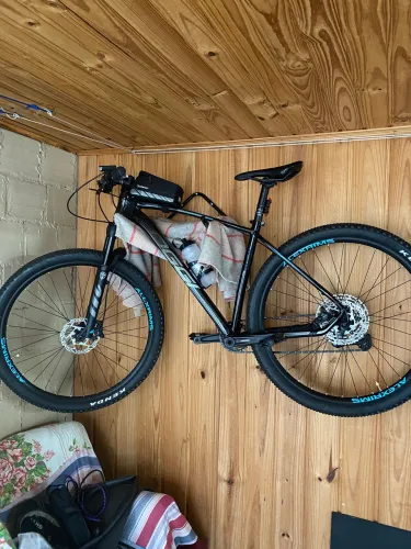 Bicicleta Oggi 7.3