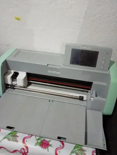 Máquina de Corte (leia a descrição)