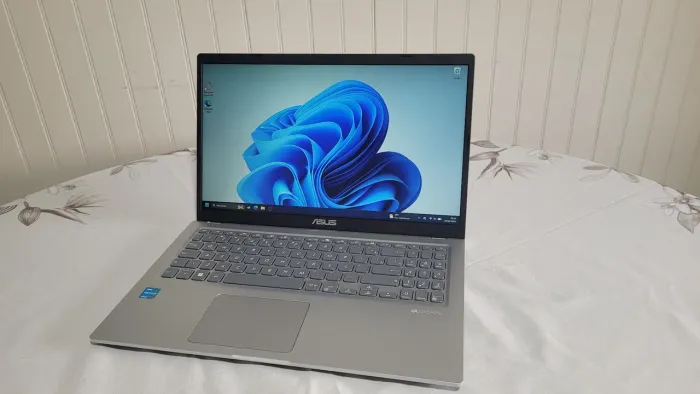 Notebook ASUS Vivobook 15 Full HD | Intel Pentium | 4GB RAM | 128GB SSD | Windows 11