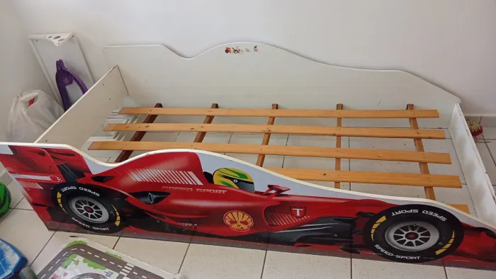 Cama carro infantil