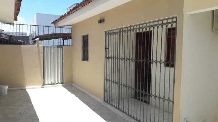 Casa no Jardim Esther (Mandacaru)