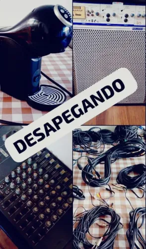 Cafeteira, caixas e mesa de som, cabos PCR