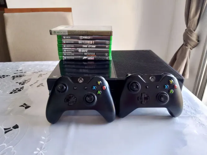 Xbox One Fat Completo + 2 Controles + Jogos