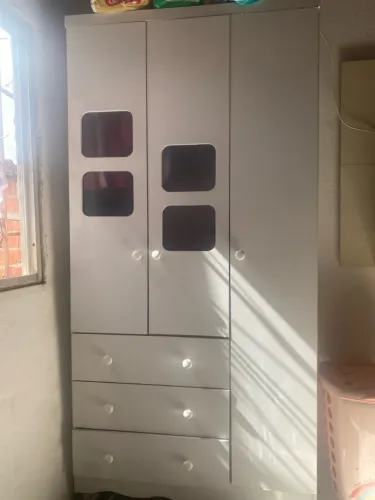 Guarda-roupa Infantil