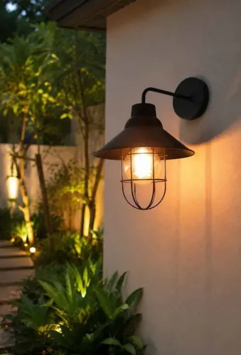 Luminaria área externa de ferro tenho mais em estoque