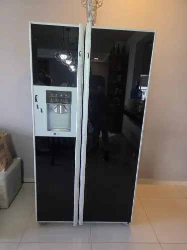 Geladeira ? GE Profile Side-by-Side, Preta, com Defeito na Placa