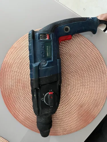 Martelete Bosch Professional GBH 2-24 D ? R$ 650