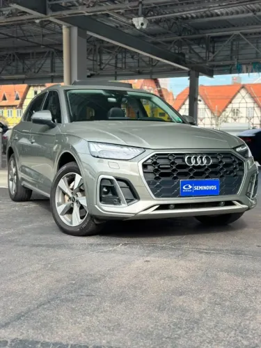 Audi Q5 S-line Black 2.0 TFSI Quat. S-tronic 2024