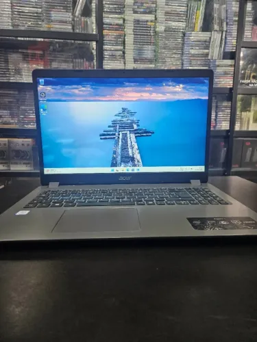 Notebook Acer Aspire 3 Intel Core i3-8130u, Memória RAM: 8GB DDR4, SSD 120GB.