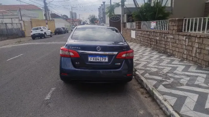 Nissan Sentra SL 2.0/ 2.0 Flex Fuel 16V Aut. 2015
