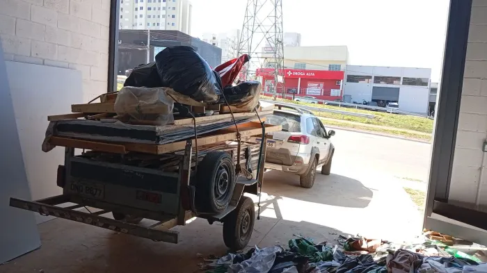 entulhos, ensacado ou solto,casa ,obras, apartamento,cata treco, galhos galhadas,em reg