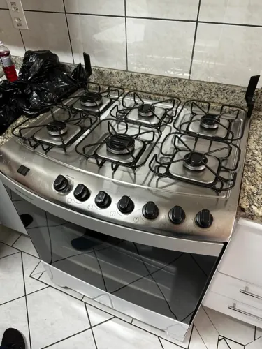 Fogão 6 bocas Brastemp