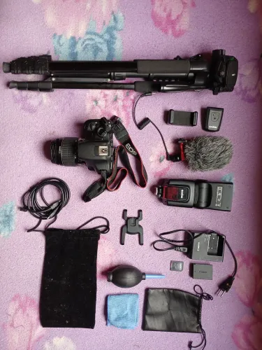Canon T5 (Mais acessórios)
