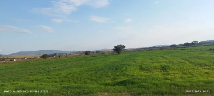 Fazenda 71 Alqueires 20 kms de Pouso Alegre, 1 Km da Fernão Dias, Pagamento Parcelado