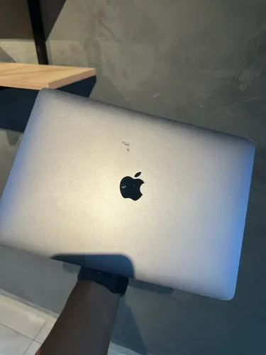 MacBook Pro 2017 com TouchBar