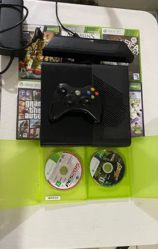 Xbox 360 Super Slim + Kinect + GTA V, Just Dance e Jogos (Originais)