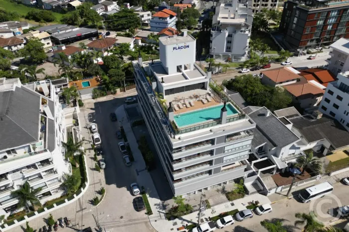 Loja nova com mezanino em Jurerê: ideal para seu negócio prosperar