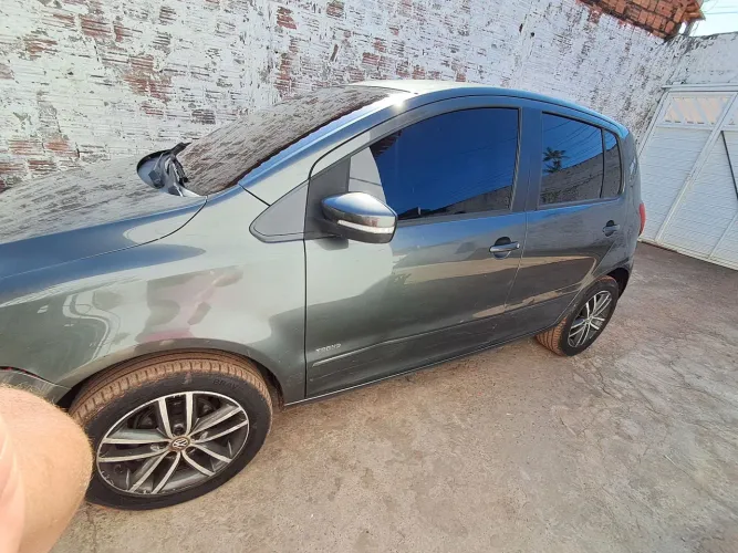 Volkswagen Fox 1.6 MI Total Flex 8V 5P 2014