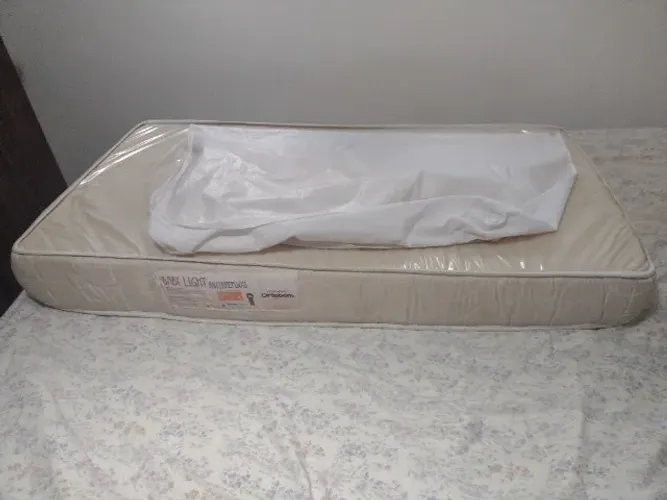 Colchão Baby Light antirrefluxo 70cm.1m30cm.17cm