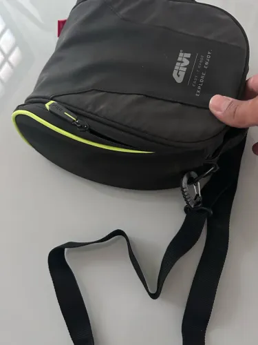 Bolsa central Givi