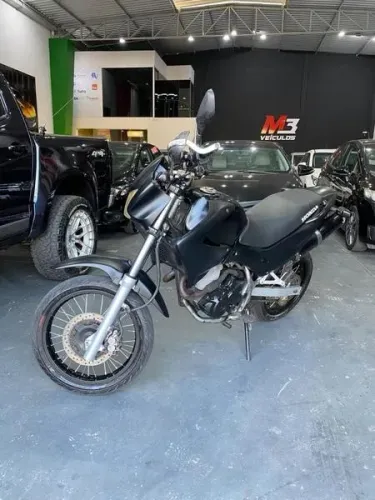 HONDA NX-4 FALCON 2004