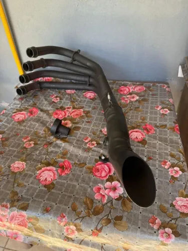 Escapamento Atalla 3 polegadas com DB-Killer para Hornet injetada