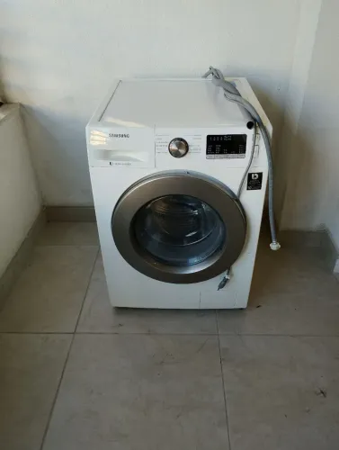 Máquina de Lavar e Secadora