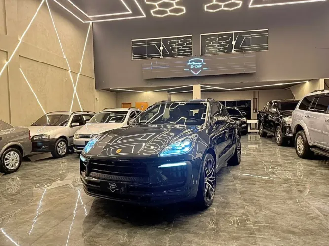 Porsche Macan 2.0 Turbo 237/252cv 2022