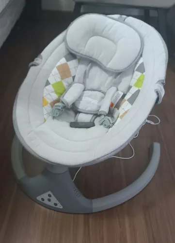 Cadeira Balanço Automática Infantil