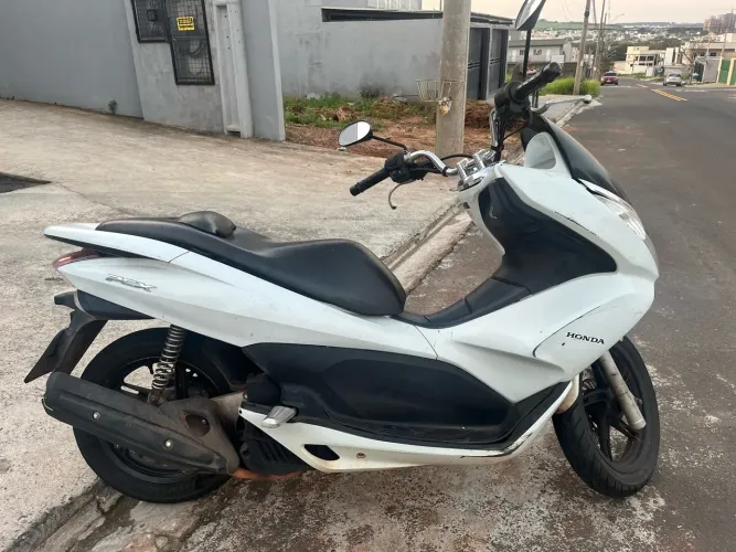 Moto Honda PCX 150 2013/2014 Branca