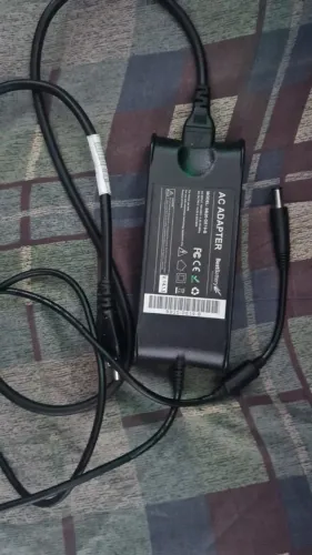 Fonte Carregador Notebook 19.5V 4.62A 90W Plug 5.5x2.5mm Bivolt