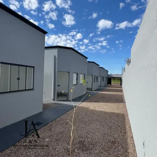 Casas em condomínio á venda com 2 quartos Nova Campo Grande