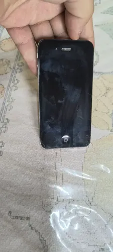 iPhone 4 antigo sucata não liga