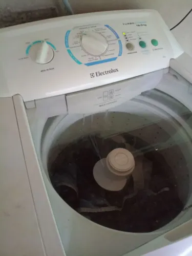 Vendo máquina de lavar roupa Eletrolux turbo 12.0 kg