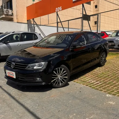 Volkswagen Jetta Highline TSI 2.0 8V 120cv Gasolina Tiptronic 2018