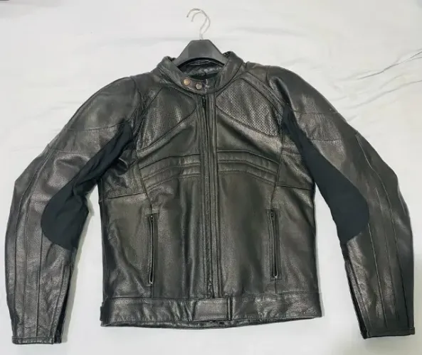 Jaqueta Motoqueiro de couro HVERFELL tamanho S