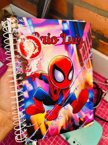 Agenda escolar personalizada com nome - todos os temas e personagens