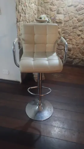 Cadeira alta regulável