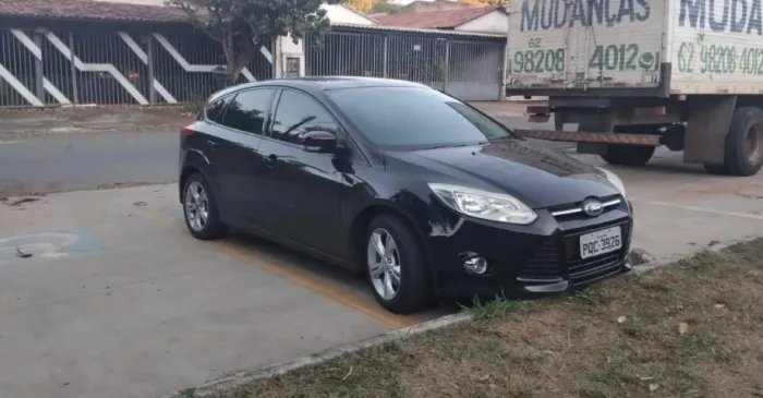Ford Focus 1.6 S/1.6 SE Flex 16V 5P AUT 2015