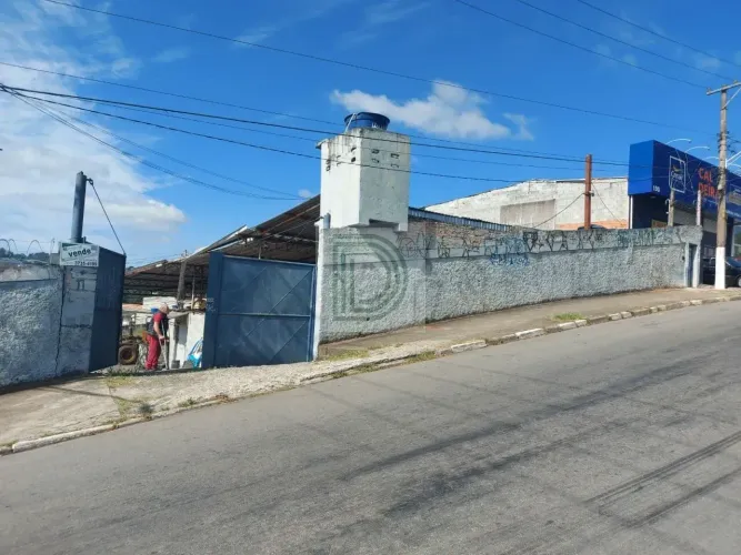 Terreno comercial à venda e locação - Excelente localização no km 29 da Raposo Tavares