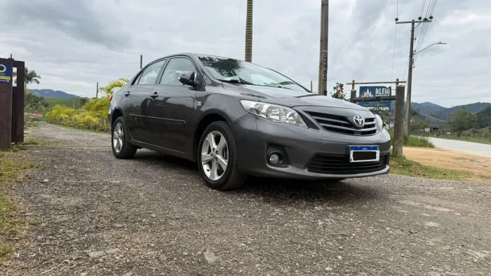 Toyota Corolla XEI 2.0 Flex 16V Aut. 2013
