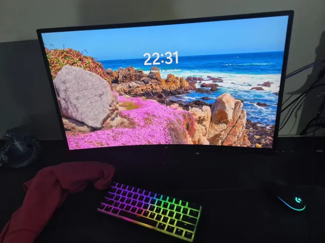 Troco monitor 27 polegadas curvo 240hz Kabum