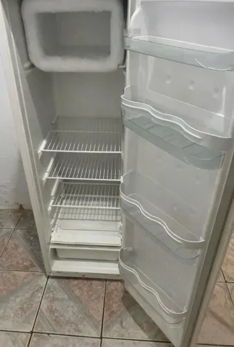 Geladeira Consul 280L 