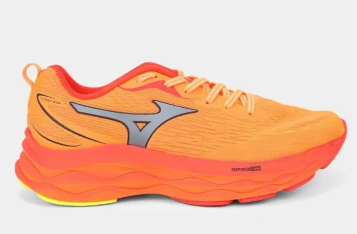Tênis Mizuno zero sem uso.