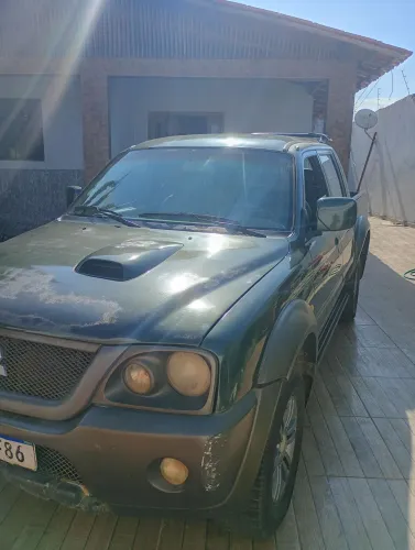 Mitsubishi L200 GLS 2.5 4X4 CD Diesel 2005