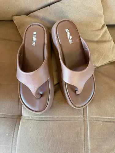 Vendo Melissa 