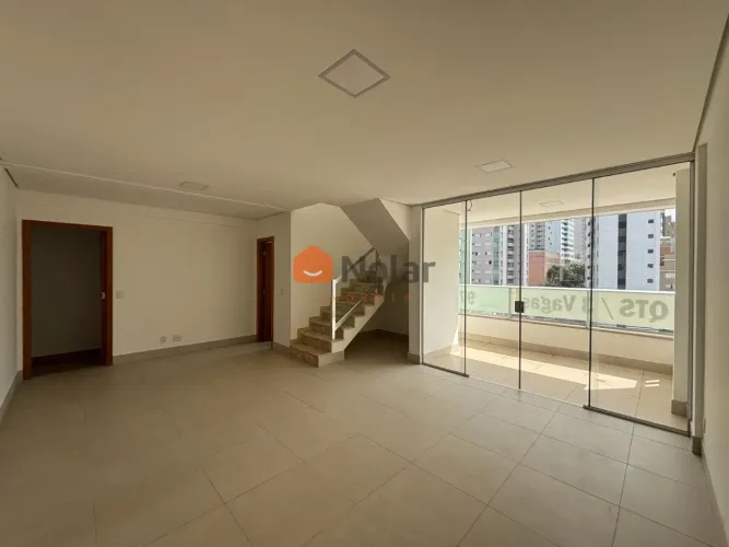 Cobertura de 4 quartos á venda com suíte, varanda e 4 vagas no bairro Buritis em Belo Hori