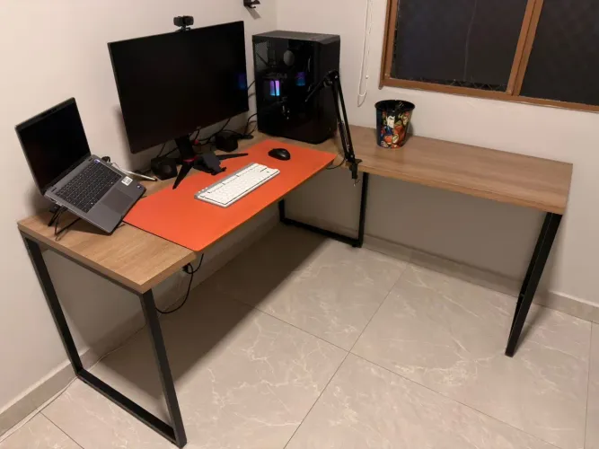 Mesa Ideal HomeOffice/ Escritório 
