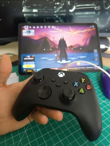 RECONDICIONADO - Controle Xbox Series X/S Carbon Black
